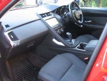 Used Jaguar E-Pace 2019 for sale - 78100320: Photo