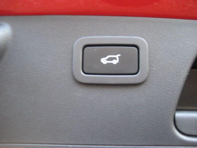 Used Jaguar E-Pace 2019 for sale - 78100320: Photo 38