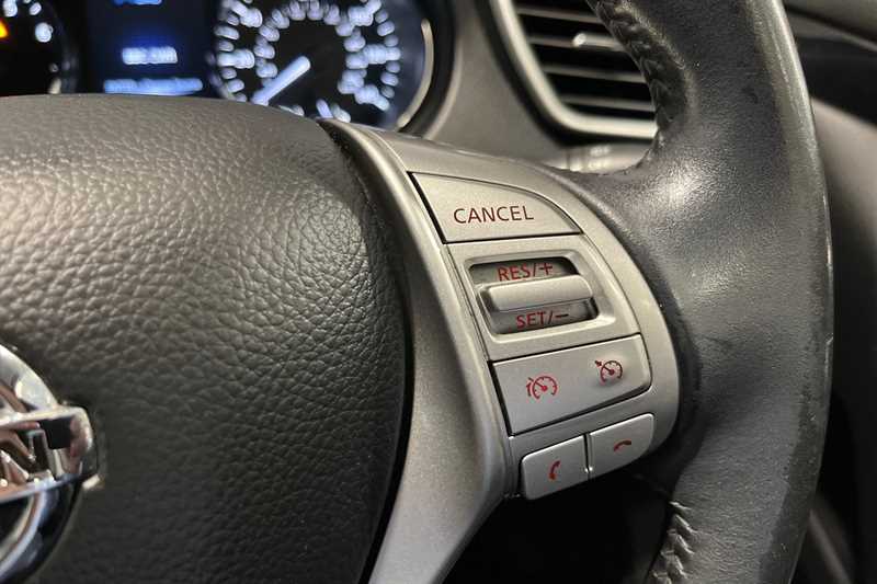 Used Nissan Qashqai 2015 for sale - 76775481: Photo 22