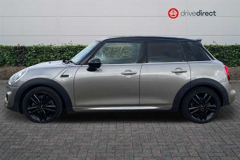 Used MINI Hatch 2019 for sale - 76489480: Photo 6
