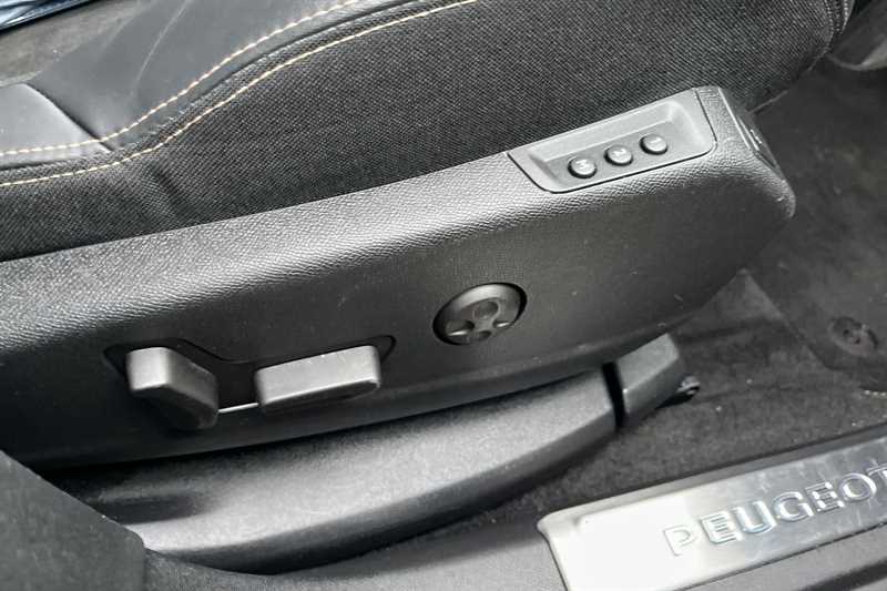 Used Peugeot 5008 2021 for sale - 77310133: Photo 26