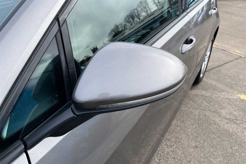 Used Volkswagen Golf 2016 for sale - 77944868: Photo 35