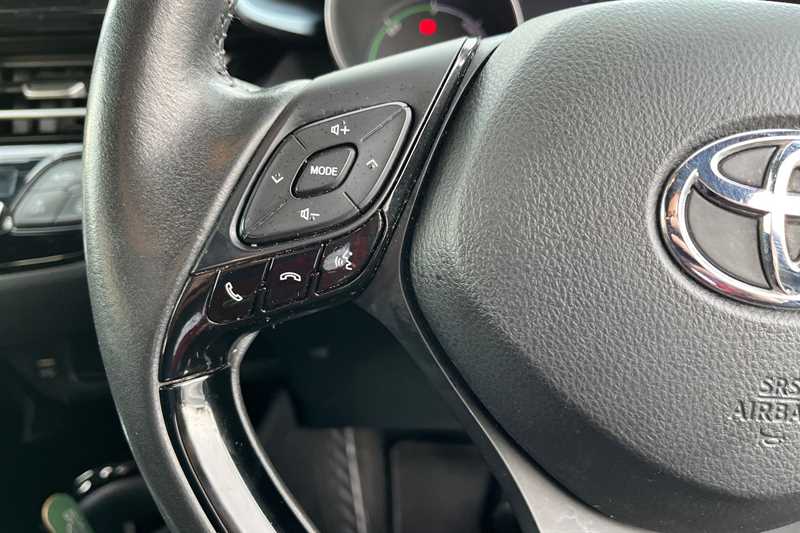 Used Toyota C-HR 2020 for sale - 77554300: Photo 21