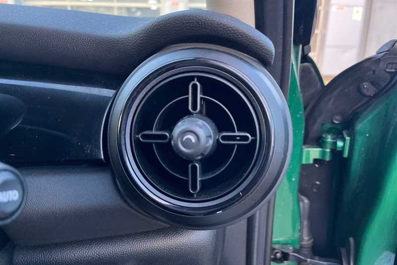 Used MINI Hatch 2023 for sale - 77317187: Photo 36