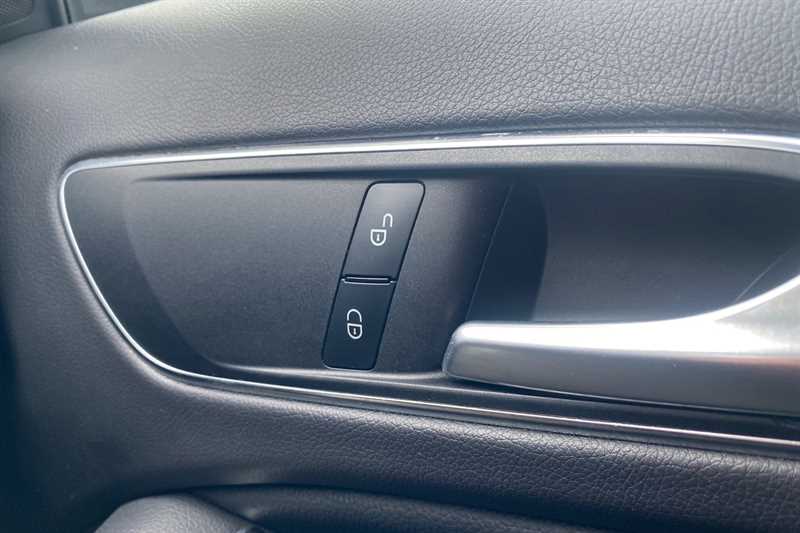 Used Mercedes-Benz GLA 2018 for sale - 77444820: Photo 41