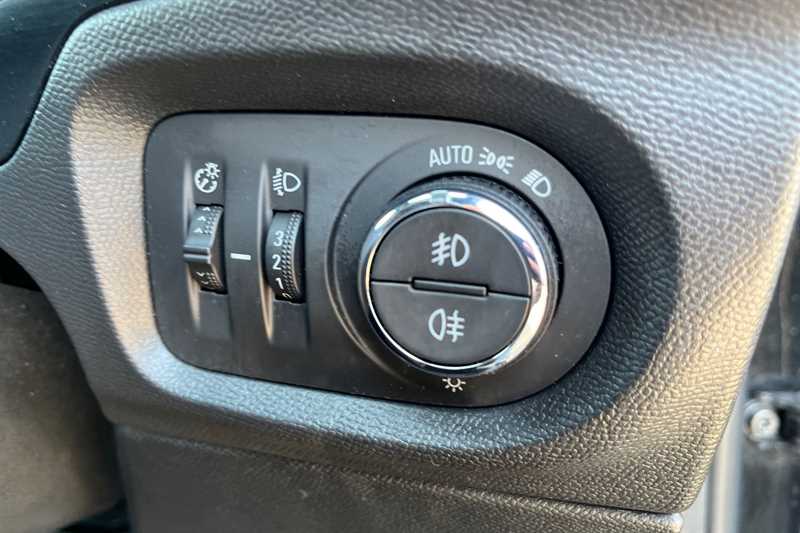 Used Vauxhall Corsa 2023 for sale - 78142536: Photo 38