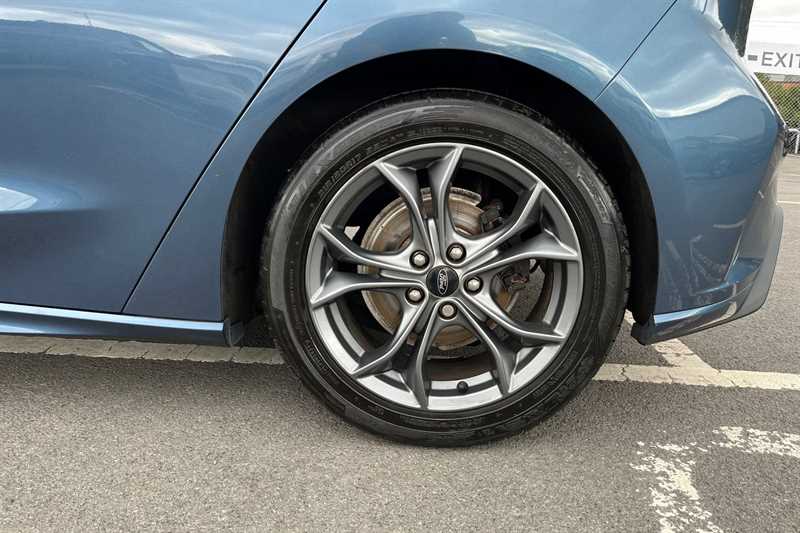 Used Ford Focus 2019 for sale - 76587130: Photo 10