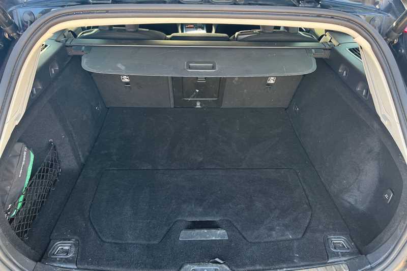 Used Volvo V60 2022 for sale - 76113643: Photo 25