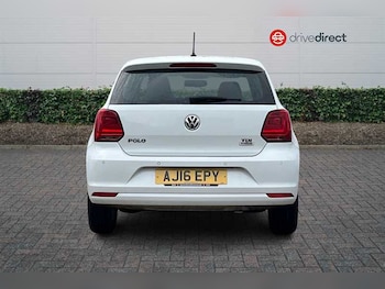 Used Volkswagen Polo 2016 for sale - 78249259: Photo