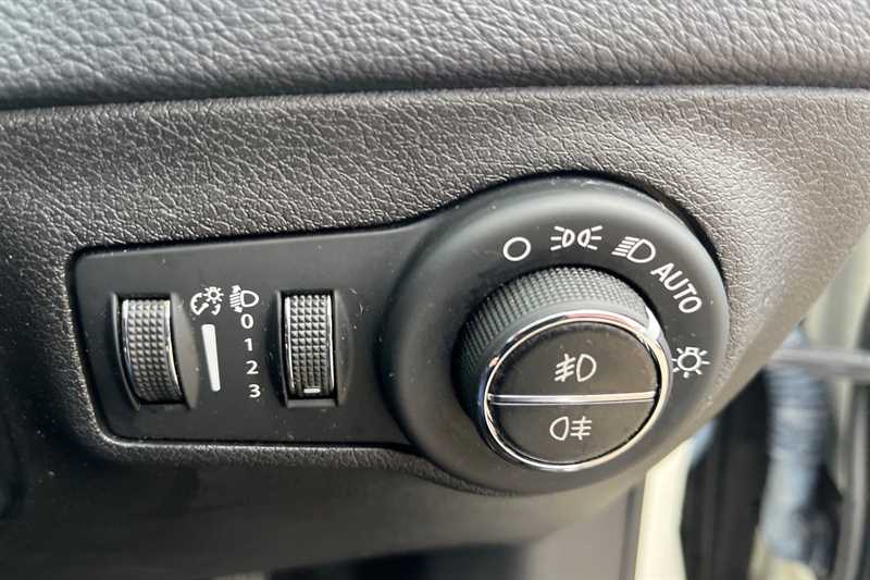 Used Jeep Compass 2019 for sale - 77863463: Photo 37