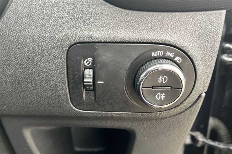 Used Vauxhall Crossland 2021 for sale - 77788368: Photo 37