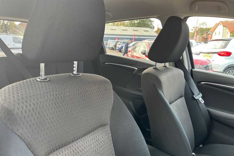 Used Honda Jazz 2019 for sale - 76775412: Photo 23