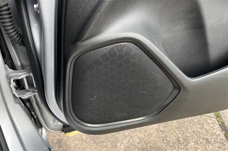 Used Honda Jazz 2019 for sale - 76775412: Photo 27