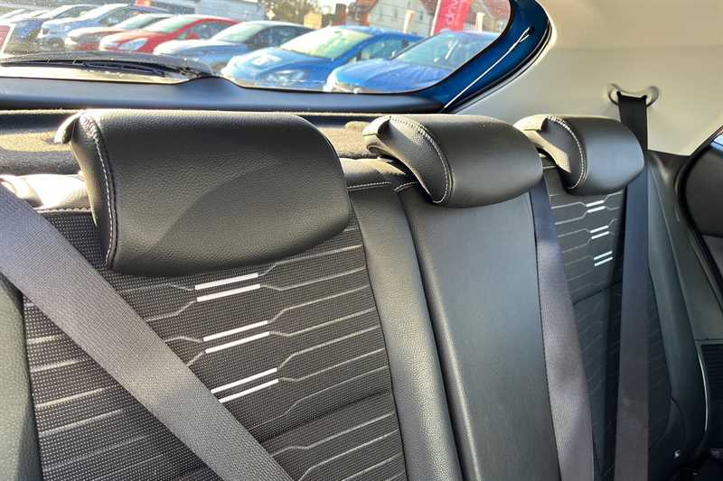 Used Kia Stonic 2022 for sale - 76805802: Photo 24