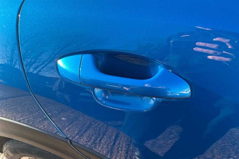 Used Kia Stonic 2022 for sale - 76805802: Photo 33