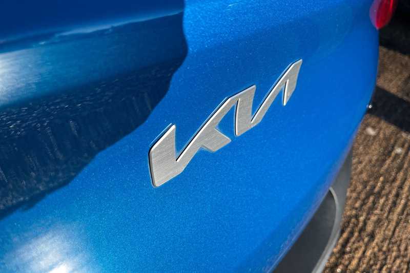 Used Kia Stonic 2022 for sale - 76805802: Photo 37