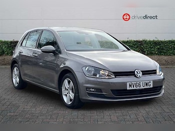 Used Volkswagen Golf 2016 for sale - 77895372: Photo