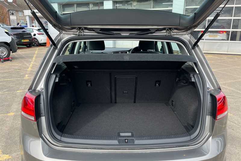 Used Volkswagen Golf 2016 for sale - 77895372: Photo 25