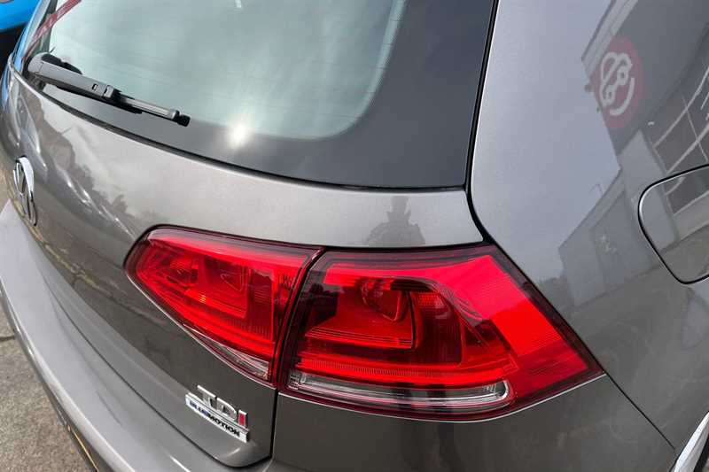 Used Volkswagen Golf 2016 for sale - 77895372: Photo 32