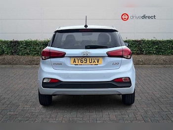 Used Hyundai i20 2019 for sale - 78696883: Photo