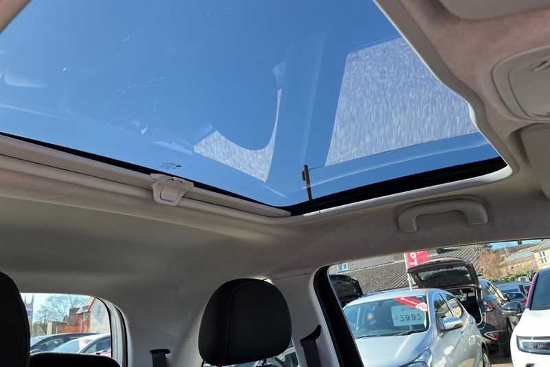 Used Vauxhall ADAM 2015 for sale - 77944245: Photo 38