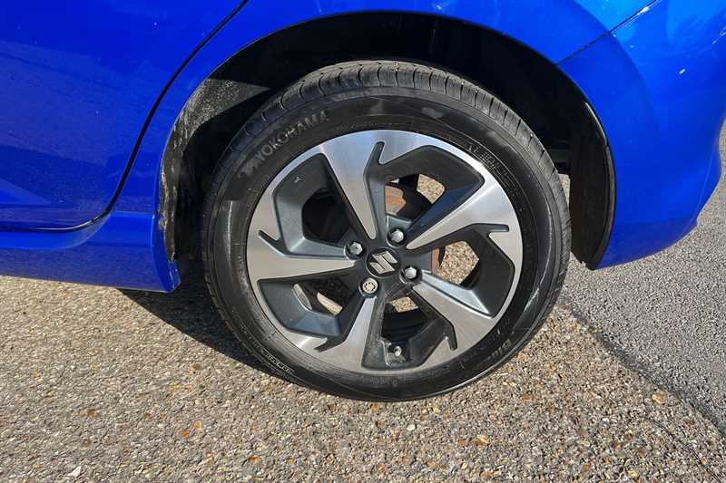 Used Suzuki Swift 2024 for sale - 77887982: Photo 10