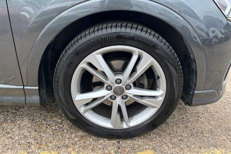 Used Audi Q3 2020 for sale - 76529777: Photo 9