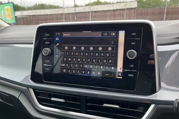 Used Volkswagen T-Roc 2022 for sale - 75052809: Photo 18