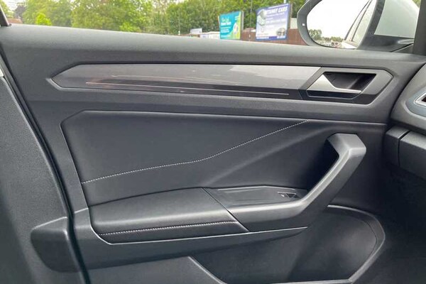 Used Volkswagen T-Roc 2022 for sale - 75052809: Photo 38