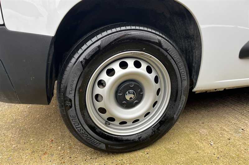 Used Vauxhall Combo 2024 for sale - 77915250: Photo 10