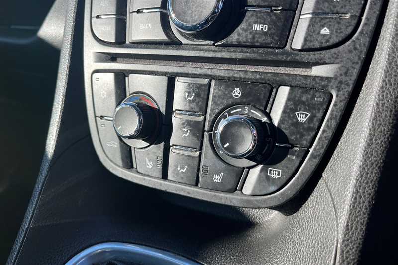 Used Vauxhall Meriva 2015 for sale - 78130810: Photo 36