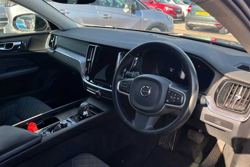 Used Volvo V60 2022 for sale - 76844087: Photo 14