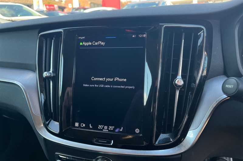 Used Volvo V60 2022 for sale - 76844087: Photo 17