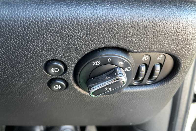 Used MINI Hatch 2020 for sale - 77930275: Photo 37