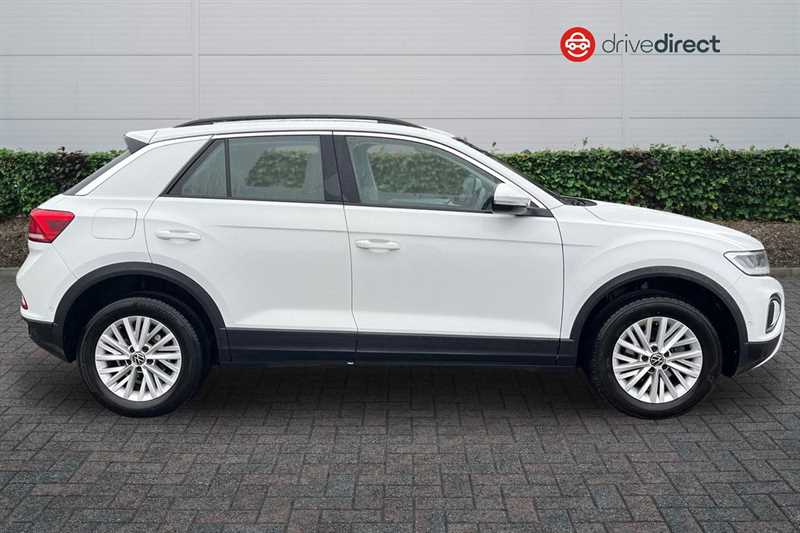 Used Volkswagen T-Roc 2023 for sale - 77788623: Photo 2