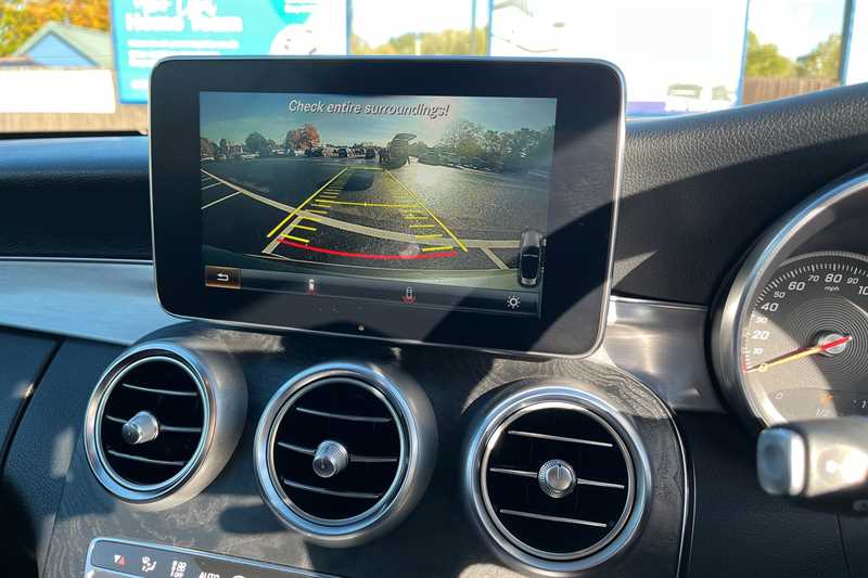 Used Mercedes-Benz C Class 2018 for sale - 76411809: Photo 19