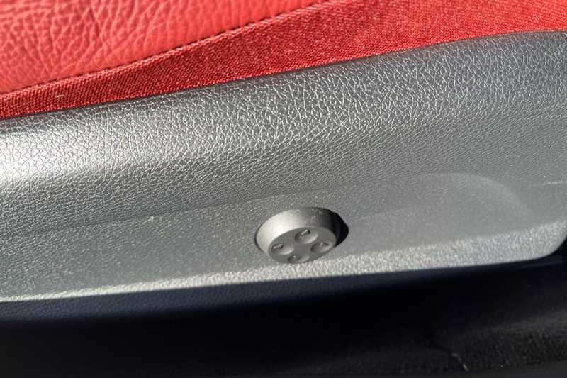 Used Mercedes-Benz C Class 2018 for sale - 76411809: Photo 26