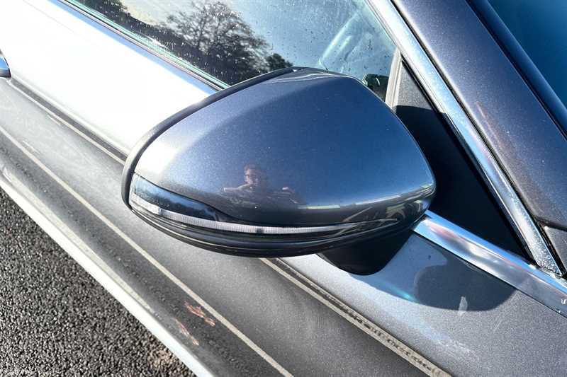 Used Mercedes-Benz C Class 2018 for sale - 76411809: Photo 34