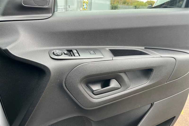 Used Vauxhall Combo 2024 for sale - 77554494: Photo 16