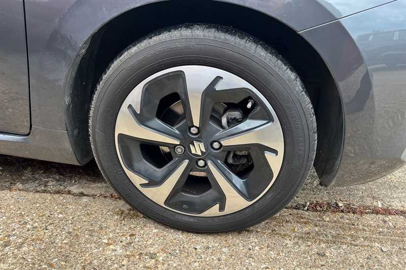 Used Suzuki Swift 2024 for sale - 77310212: Photo 12