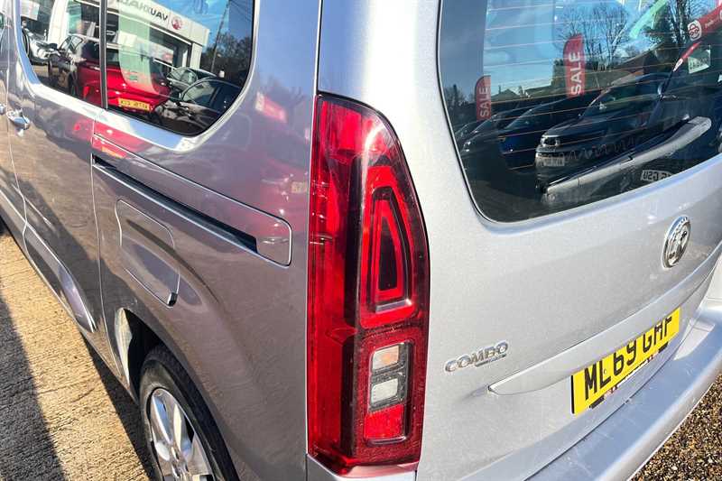 Used Vauxhall Combo Life 2019 for sale - 76929676: Photo 31