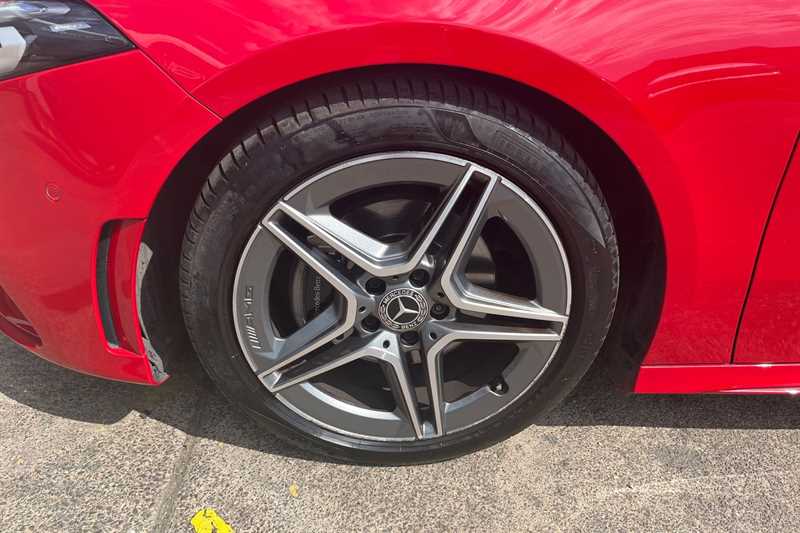 Used Mercedes-Benz A-Class 2018 for sale - 76448869: Photo 11