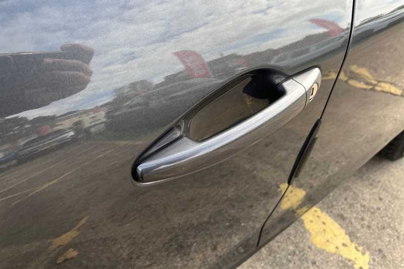 Used Peugeot 208 2018 for sale - 76489319: Photo 33