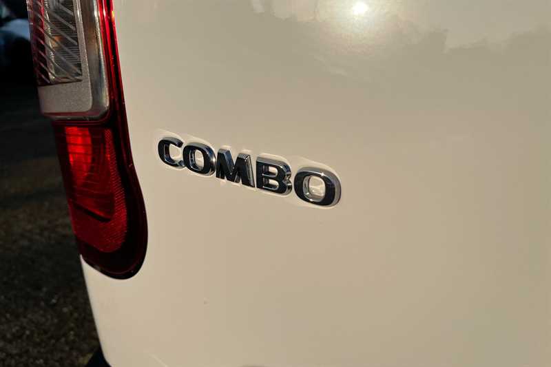 Used Vauxhall Combo 2025 for sale - 77335171: Photo 30