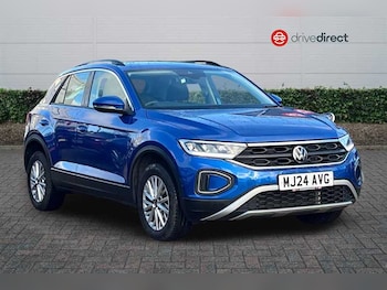 Used Volkswagen T-Roc 2024 for sale - 78137990: Photo