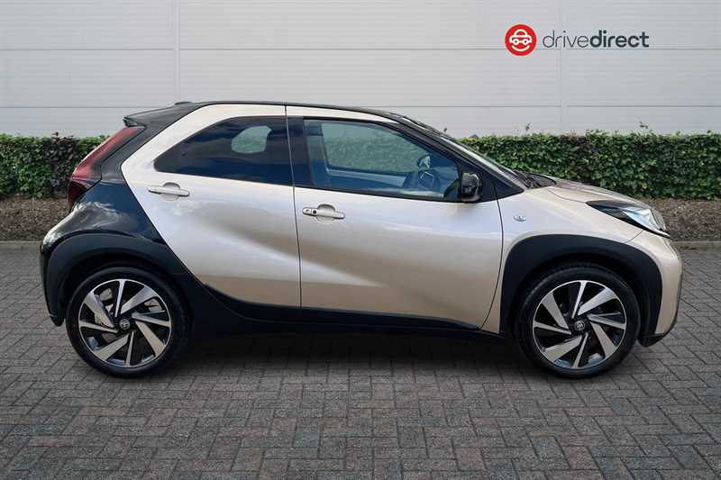 Used Toyota Aygo X 2025 for sale - 78208723: Photo 2