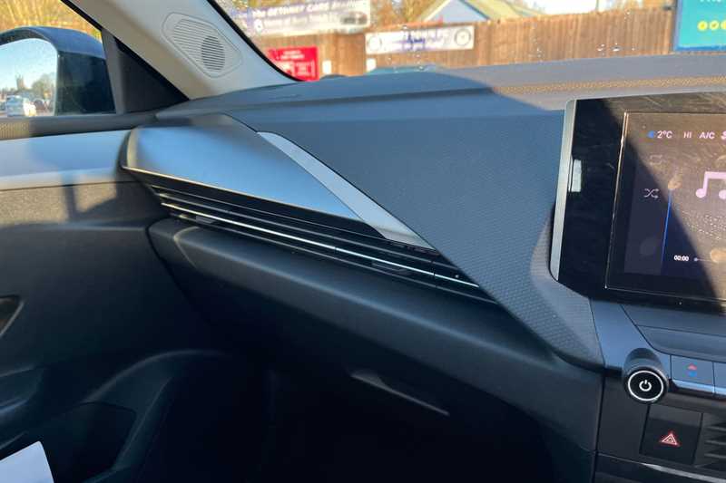 Used Vauxhall Astra 2023 for sale - 77316952: Photo 40