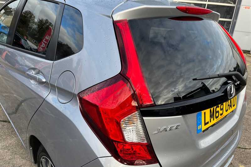 Used Honda Jazz 2019 for sale - 76790550: Photo 31