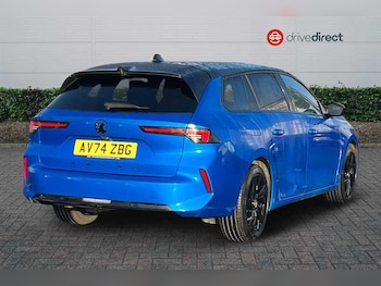 Used Vauxhall Astra 2024 for sale - 77415555: Photo