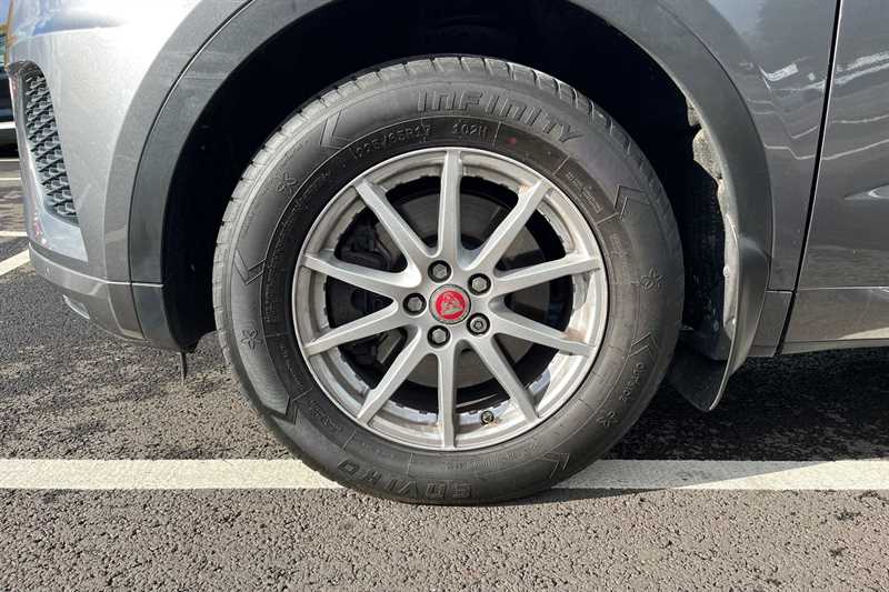 Used Jaguar E-Pace 2018 for sale - 76529869: Photo 10